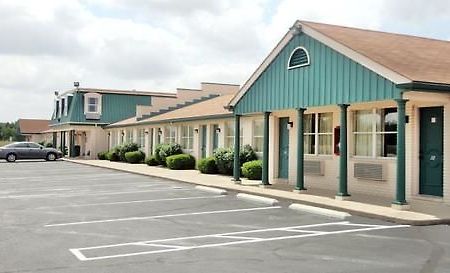 Budget Inn Daleville Exterior photo
