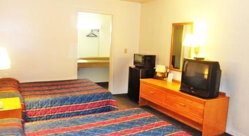 Budget Inn Daleville Exterior photo